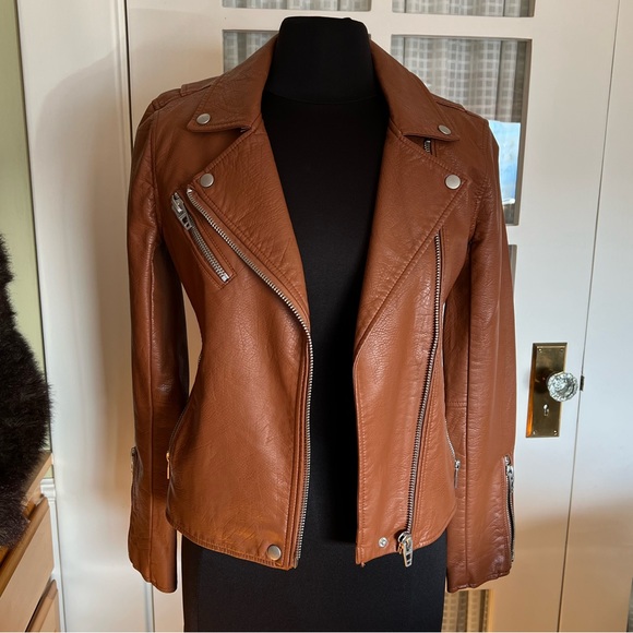 BlankNYC Faux Leather Jacket - Picture 9 of 10